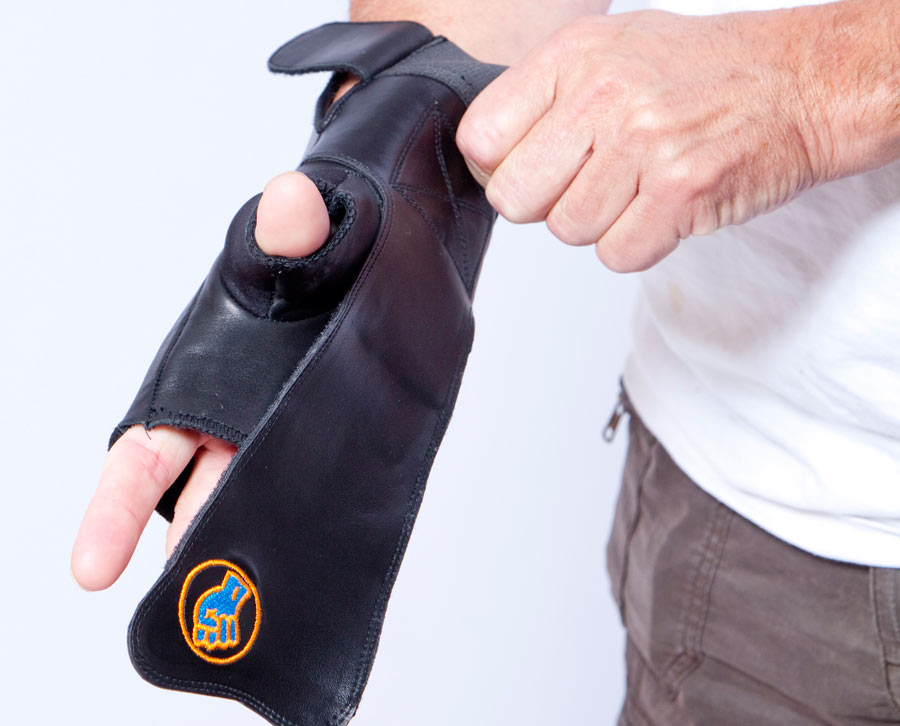 Review Fingerless Sports Glove Able Magazine